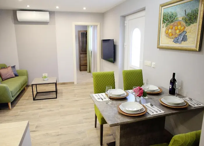 Villa Vacation Meri Mirce